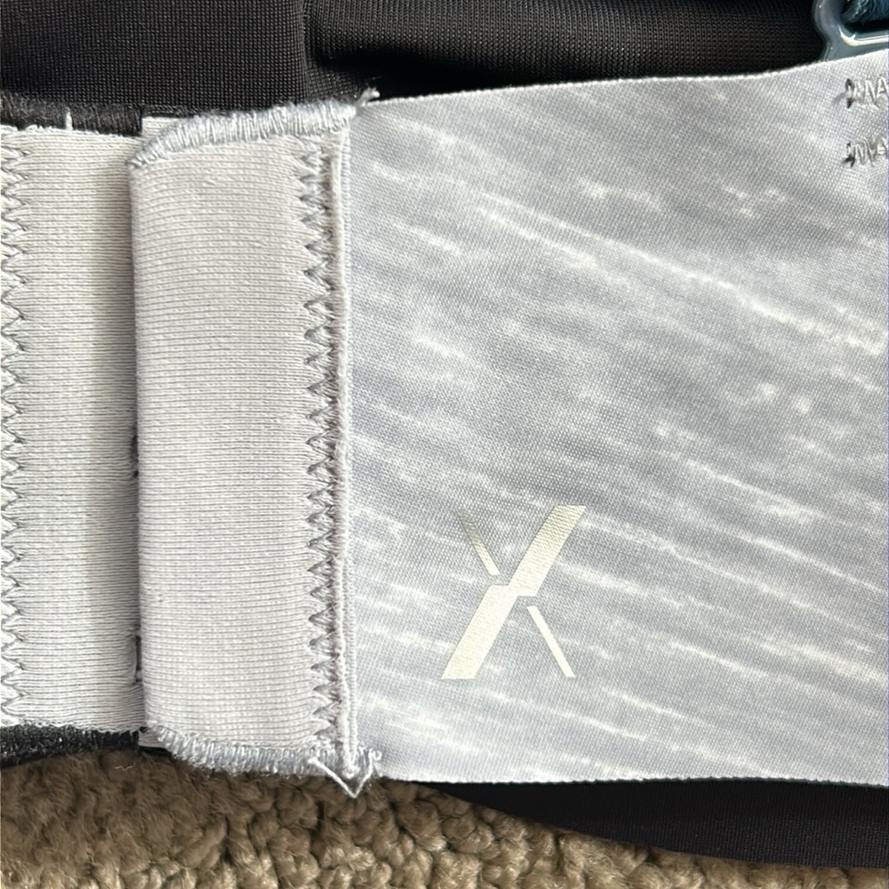 Knix Evolution Bra Size 3 - Picture 4 of 6